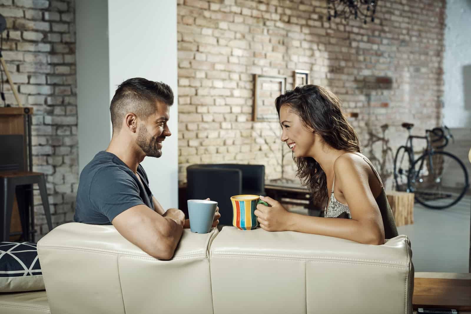 Capricorn & Pisces Compatibility: A Deep Dive into Love & Friendship