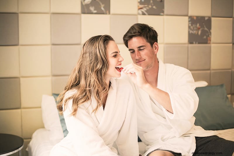 Taurus & Scorpio Compatibility: A Deep Dive into Love & Friendship