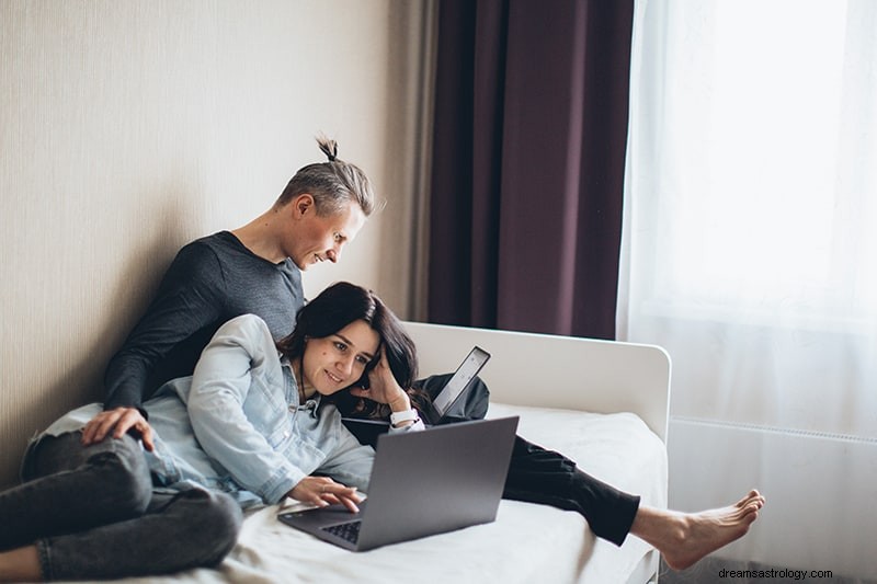 Virgo & Aquarius Compatibility: A Deep Dive into Love & Friendship