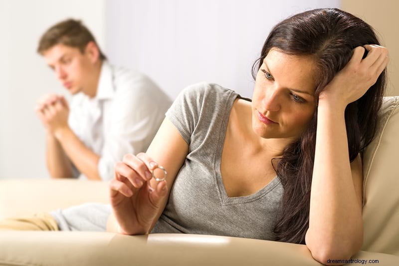 Taurus & Gemini Compatibility: Love & Friendship Dynamics