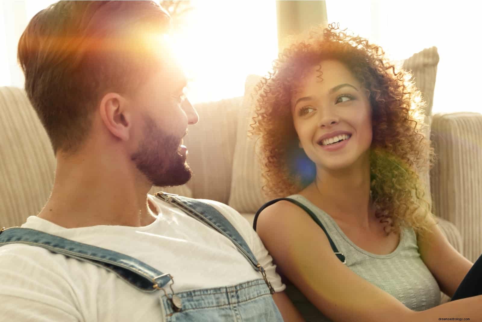 Cancer & Pisces Compatibility: Love & Friendship - A Deep Dive