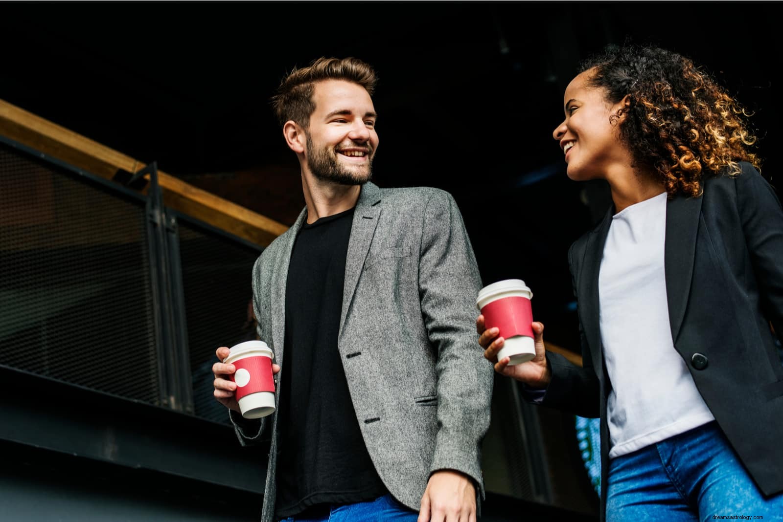 Libra & Capricorn Compatibility: Navigating Love & Friendship