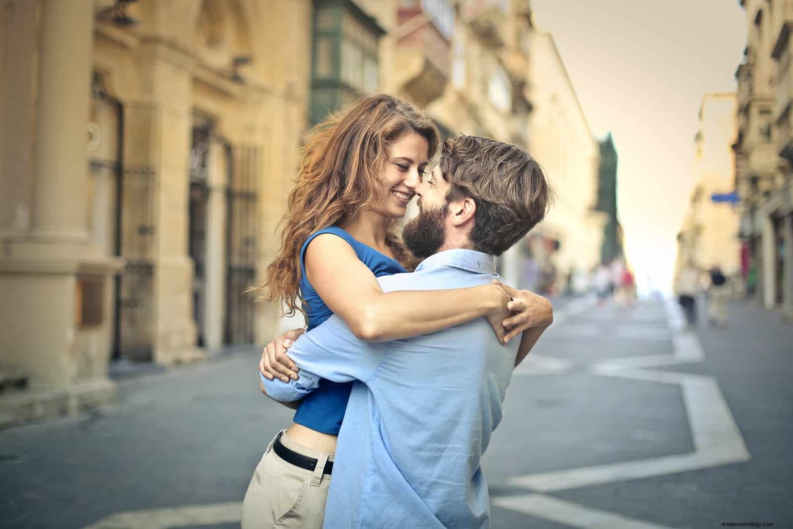 Gemini & Leo Compatibility: Love, Friendship & Romance - Astrological Insights