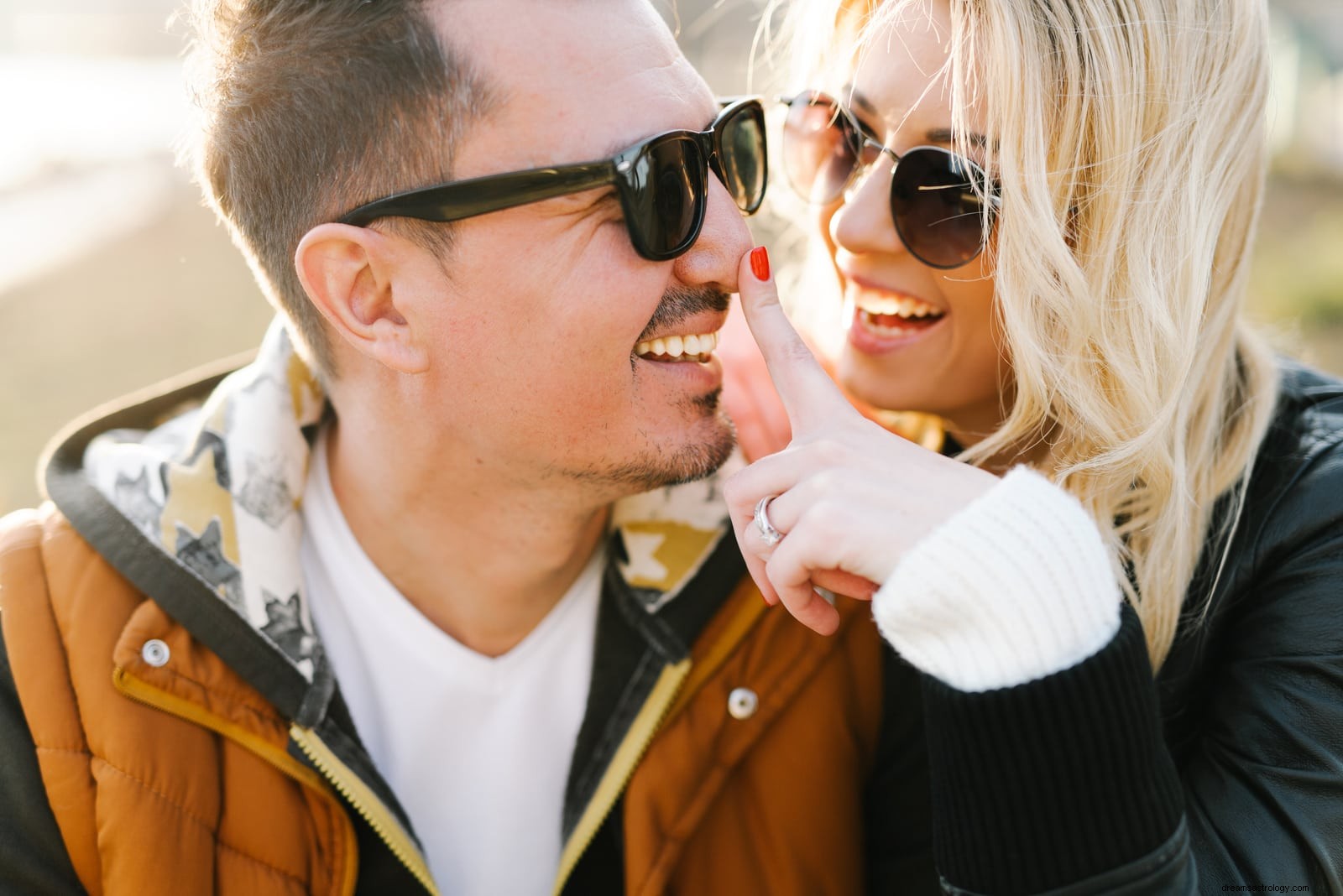 2022 Compatibility: Top 5 Zodiac Sign Pairings for Strong Relationships