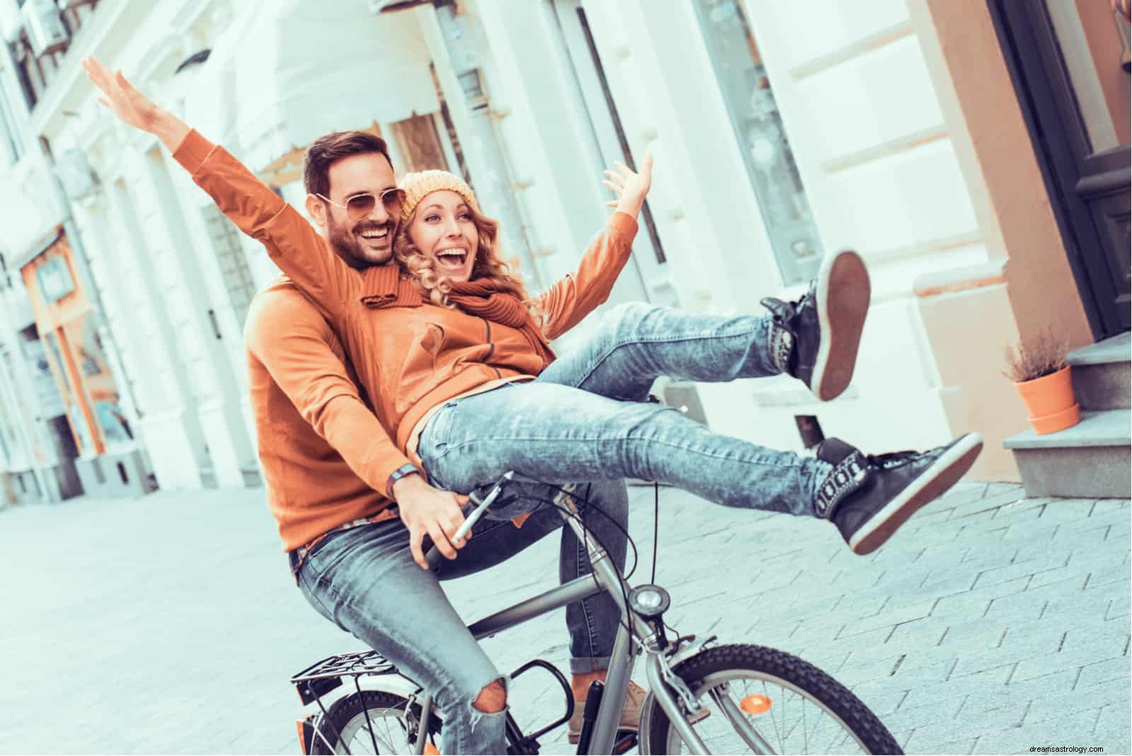 Taurus & Sagittarius Compatibility: Love & Friendship - A Deep Dive