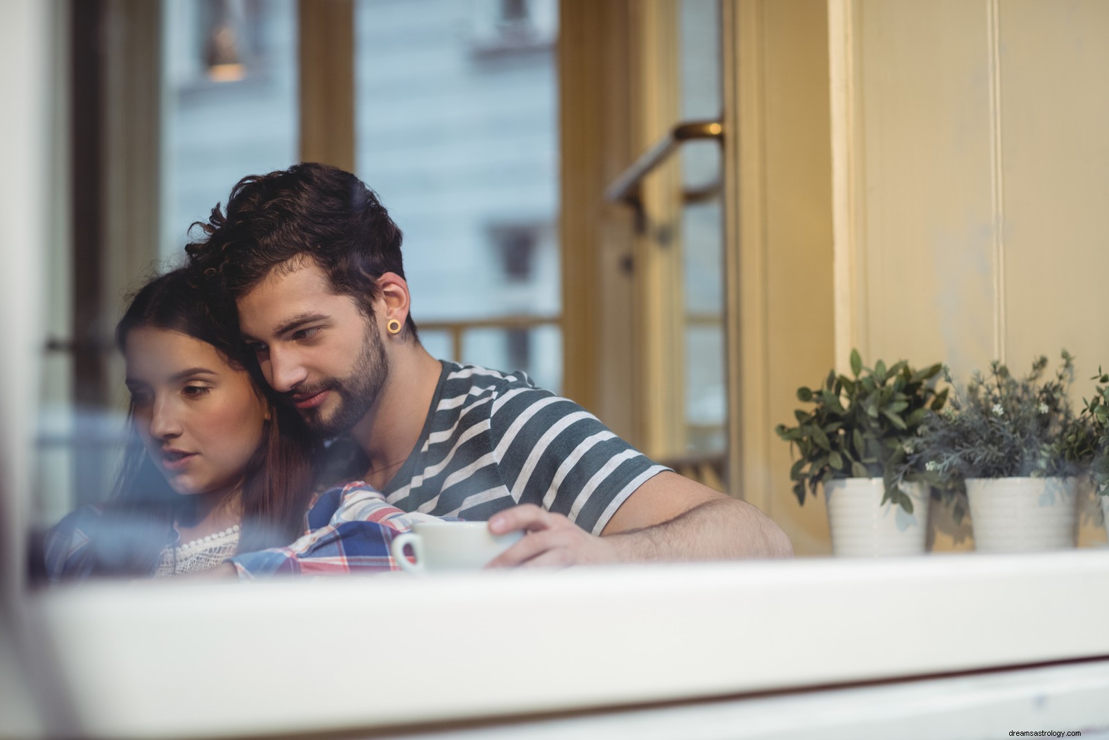 Scorpio & Capricorn Compatibility: A Deep Dive into Love & Friendship