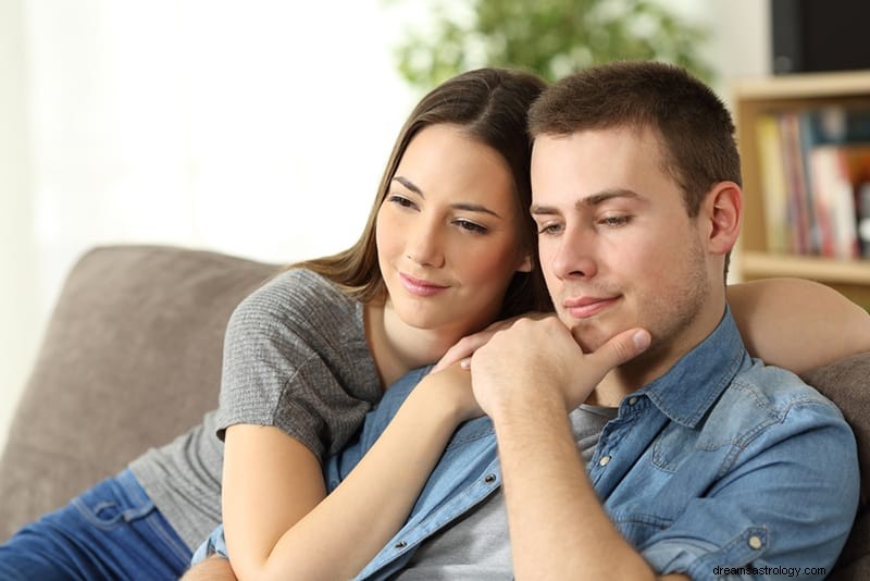 Gemini & Sagittarius Compatibility: Navigating Differences in Love & Friendship
