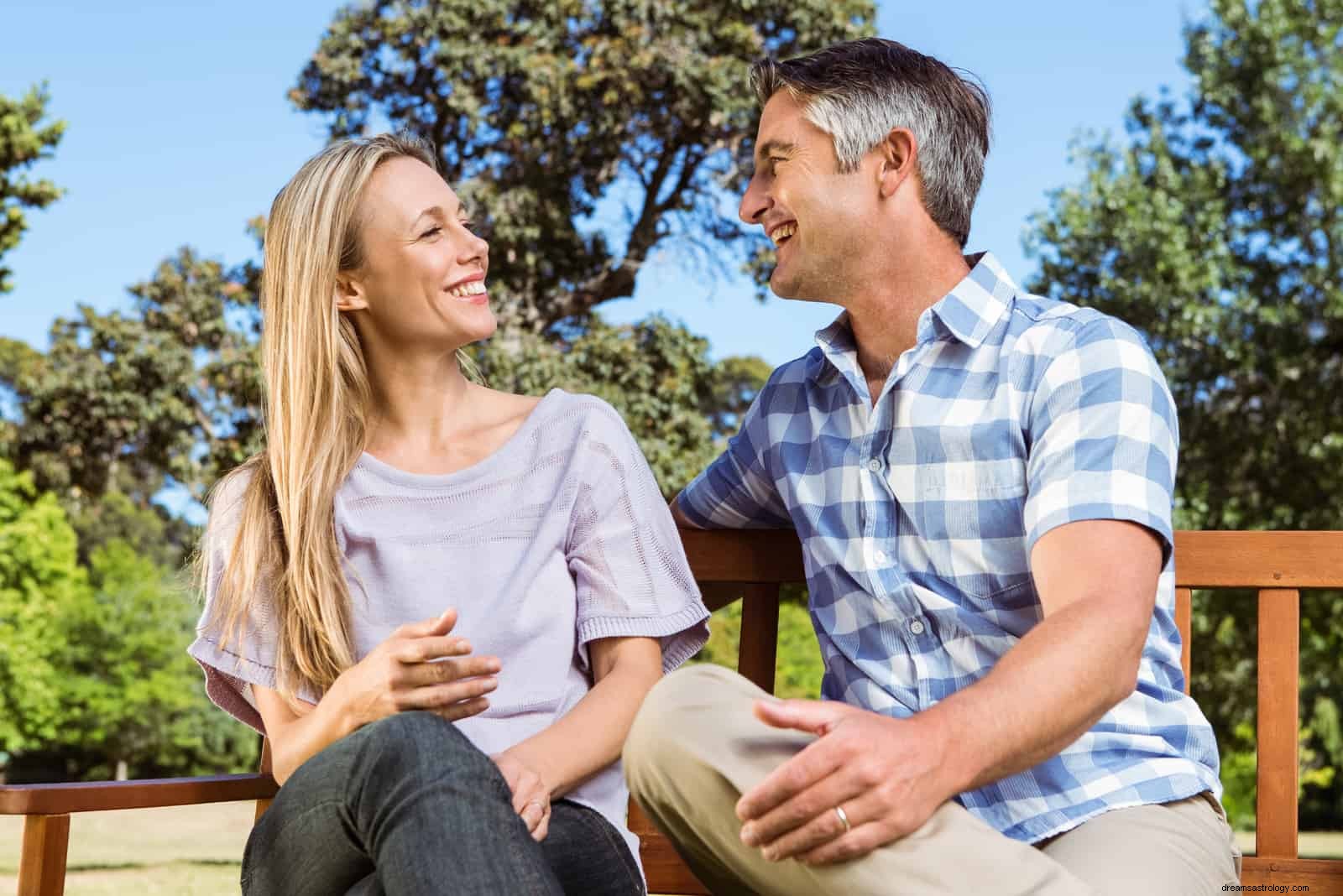 Aquarius Compatibility: Love & Friendship with Another Aquarius - A Deep Dive