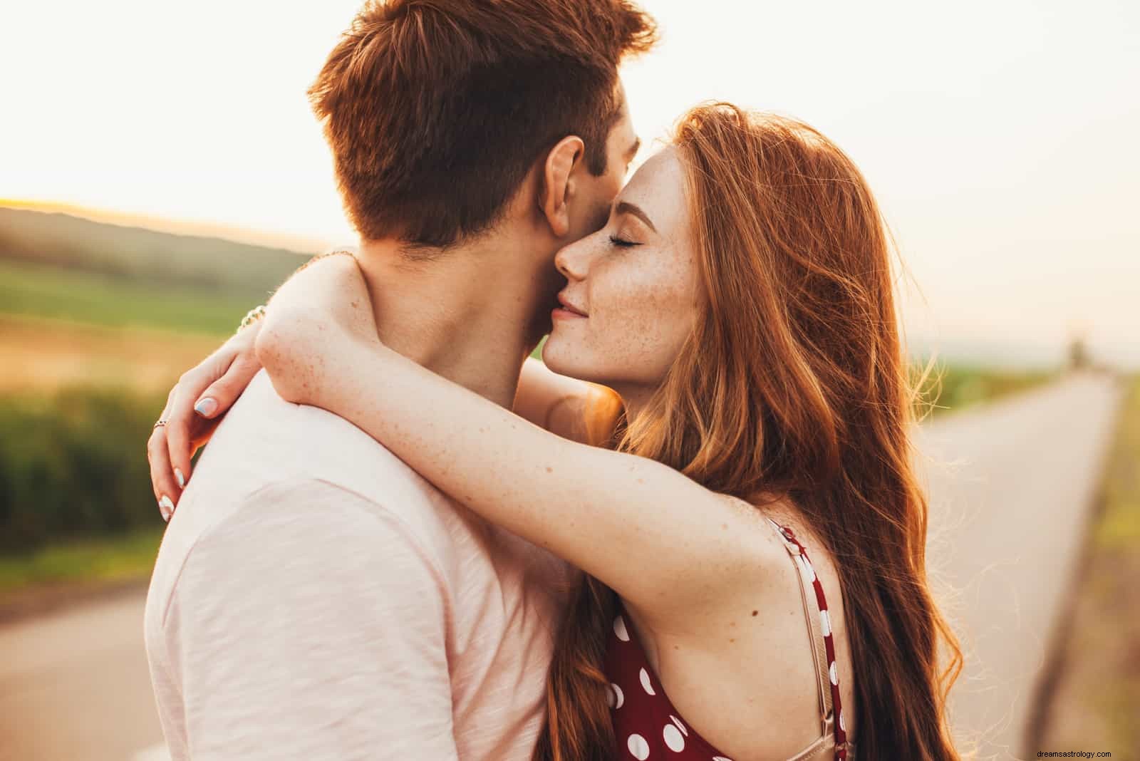 Aquarius Man & Leo Woman: Compatibility, Challenges & Love Potential