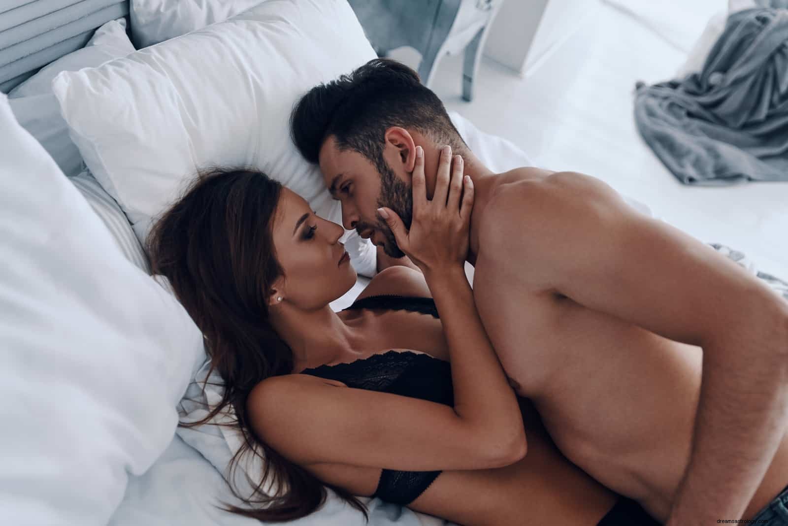 Virgo & Pisces Compatibility: A Deep Dive into Love & Friendship
