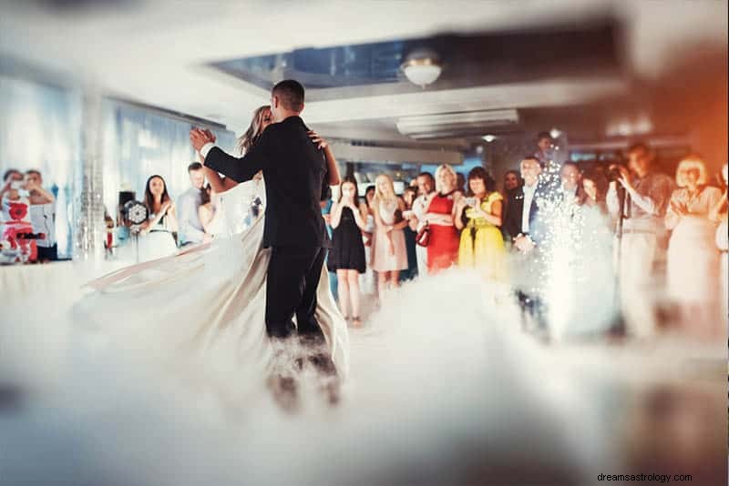 Zodiac Wedding Guide: Personalized Planning for Your Big Day