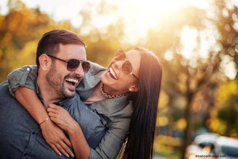 Dating Your Zodiac Sign: Pros & Cons - A Comprehensive Guide