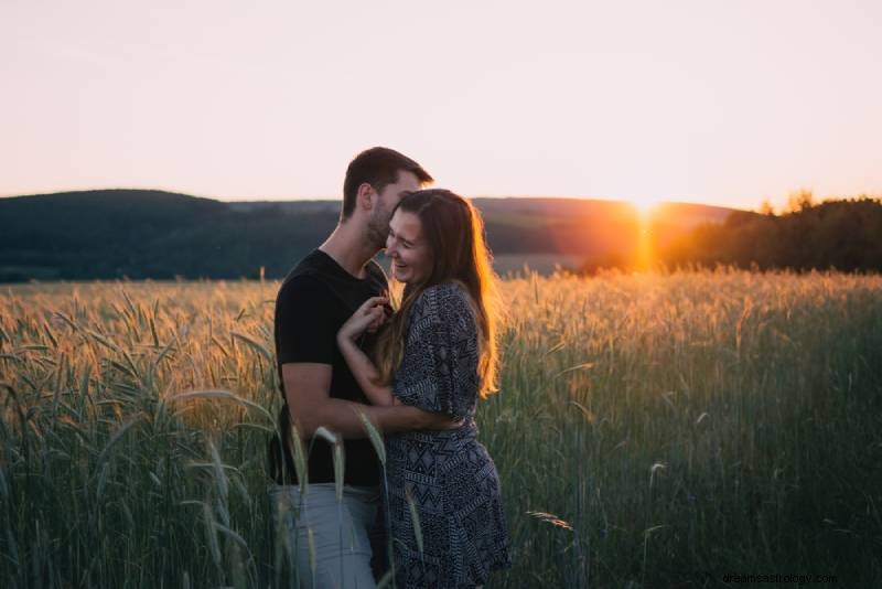 Dating Your Zodiac Sign: Pros & Cons - A Comprehensive Guide