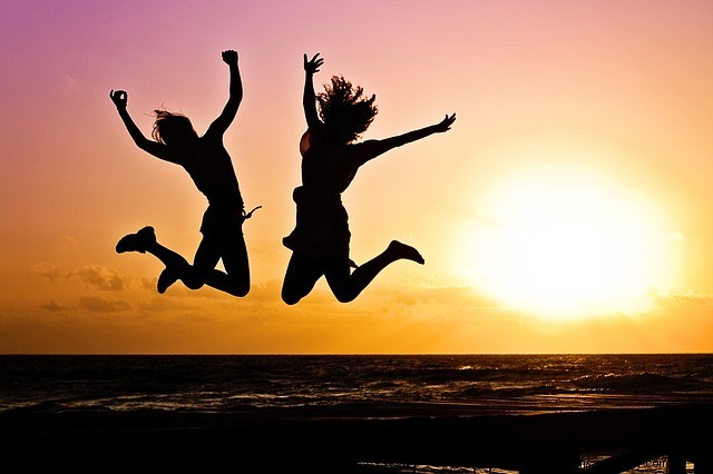 Butterfly Landing: Meaning & Symbolism - 3 Interpretations