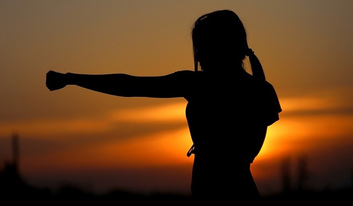 Dreaming of Fighting: What It Reveals About Your Inner Self
