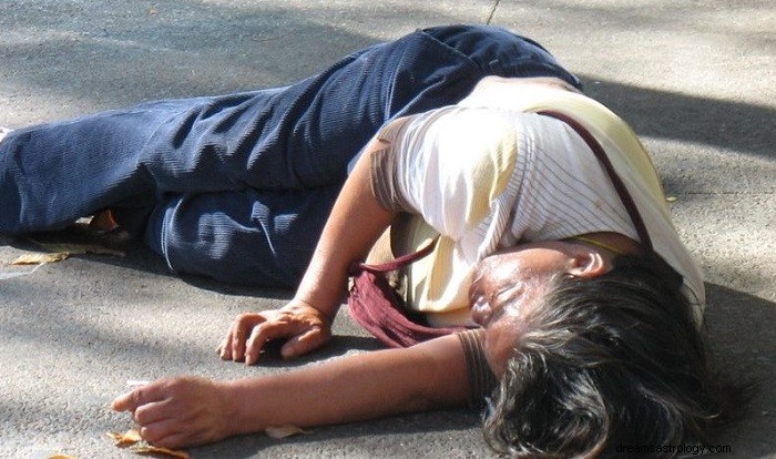 Dreaming of Fainting: Uncovering Its Meaning and Symbolic Significance