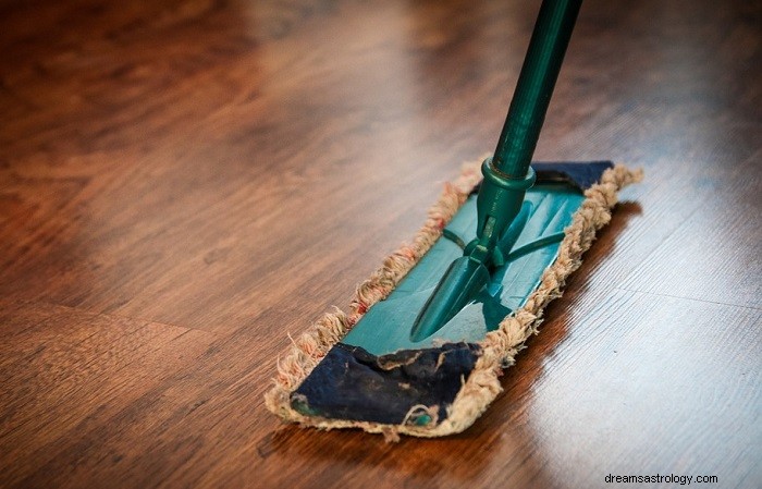 What Dreams About Cleaning Reveal: Interpreting Their Meaning