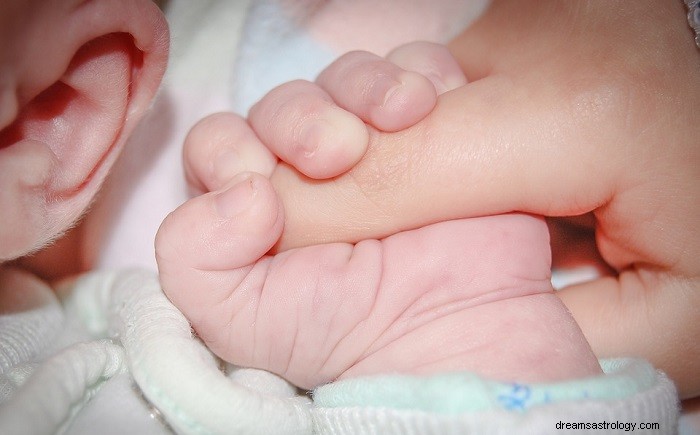 Breastfeeding Dreams: What They Reveal About Your Life and Emotions