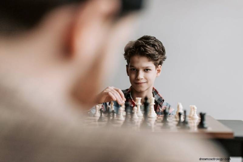 Chess Dreams Explained: Spiritual Significance & Guidance