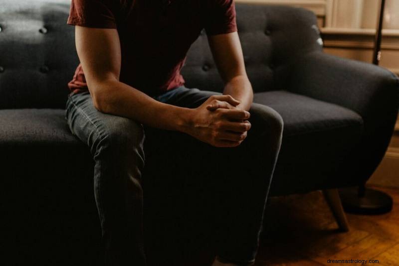 Can a Sagittarius Man Return After Ghosting? Understanding His Disappearing Acts