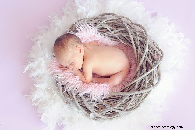 Interpreting Dreams of Baby Girls: Symbolism, Meaning, and Insights