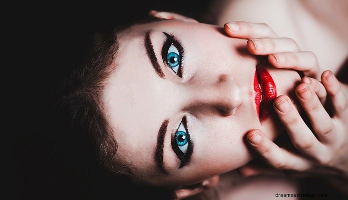 What Dreams About Eyes Reveal: Expert Interpretation & Meaning