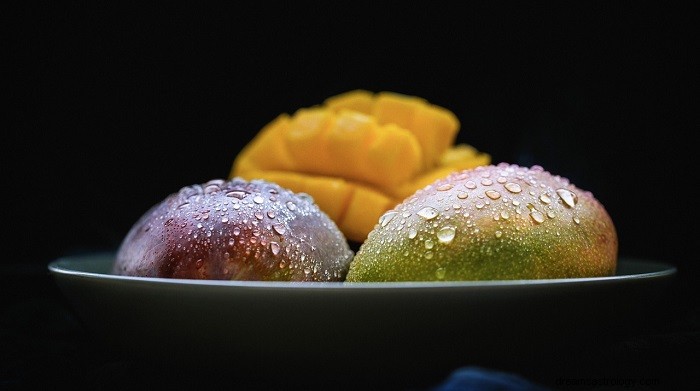 What Your Dream of Eating Mango Reveals: Symbolic Meanings & Interpretations