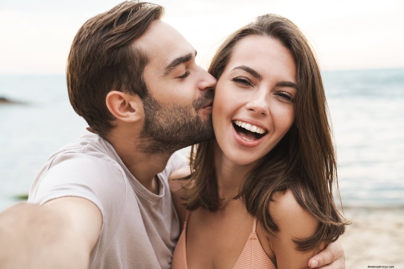 12 Zodiac Couples: Discover the Perfect Matches and Potentially Challenging Pairings