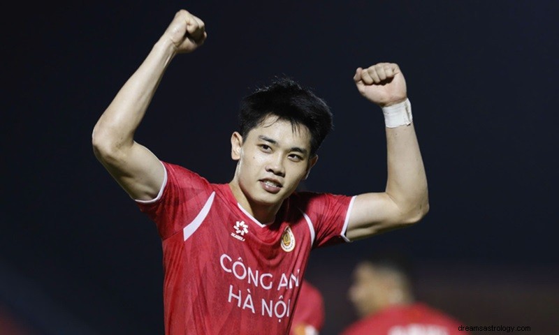 Đình Bắc: Thời gian treo giò, án phạt và bài học định hình sự nghiệp