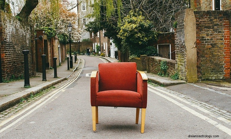 The Symbolic Meaning of Chairs in Dreams: Interpreting Your Role and Emotions