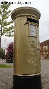 Boîtes aux lettres en or, astrologie et Jeux olympiques de Londres 2012 