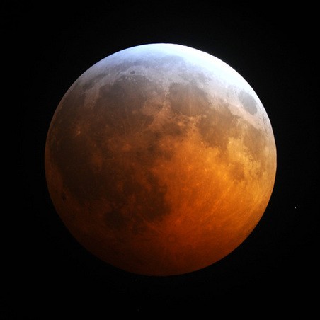 L éclipse lunaire d aujourd hui 