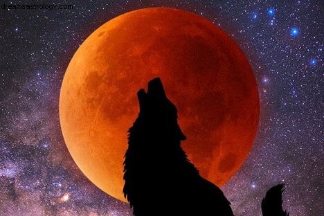 Un eclipse lunar en Leo 