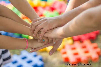 Acquario Compatibilità relazionale con la Famiglia 