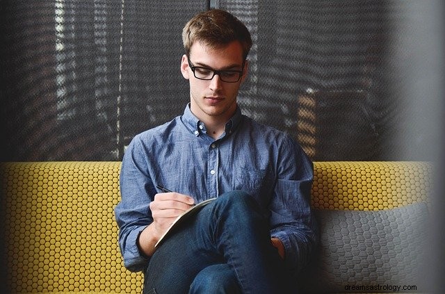 Astrologie 2020 :CE sont les meilleurs emplois pour les Balances 