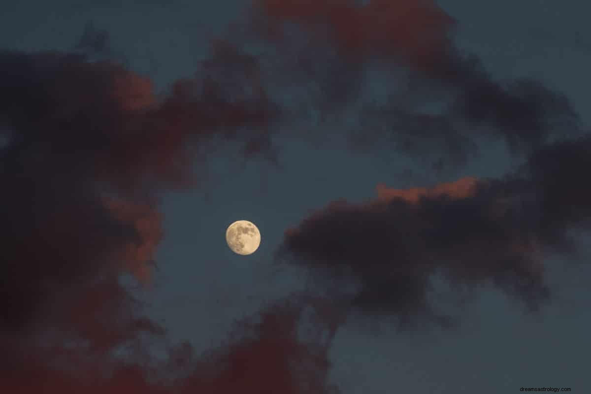 Esto es lo que hay que sacar de la luna llena y fría de diciembre en Cáncer 