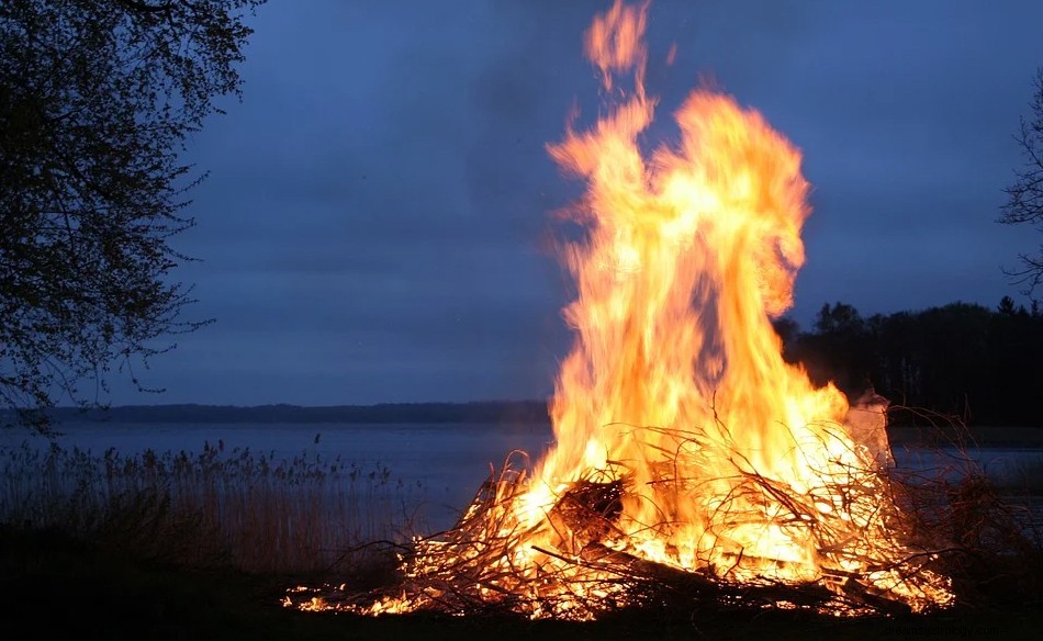 Brænding – drømmebetydning og fortolkning 