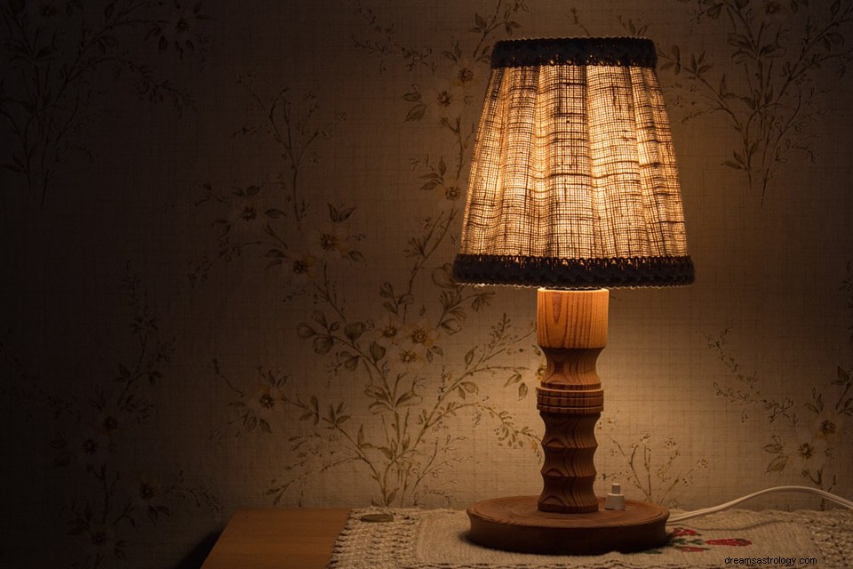 Snít o lampě – význam a výklad 
