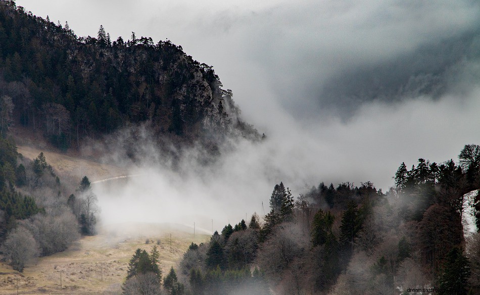 Nebbia:significato e simbolismo del sogno 