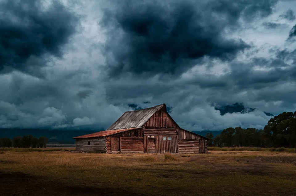 Sonhos sobre Tempestade – Significado e Simbolismo 