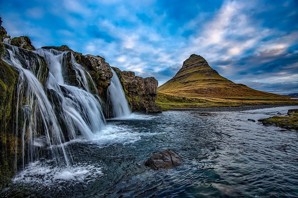 Dromen over waterval - betekenis en symboliek 