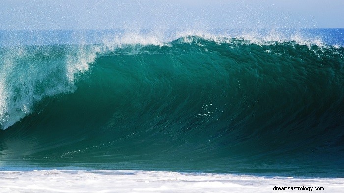 大きな波についての夢–解釈と意味 
