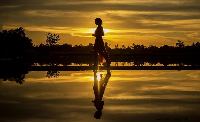 Soñar con Caminar sobre el Agua – Significado e Interpretación 