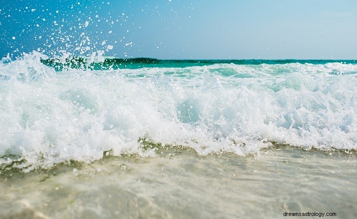 Drømmer om havet – mening og symbolik 