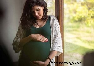 ¿Qué significa cuando sueñas con el embarazo? 