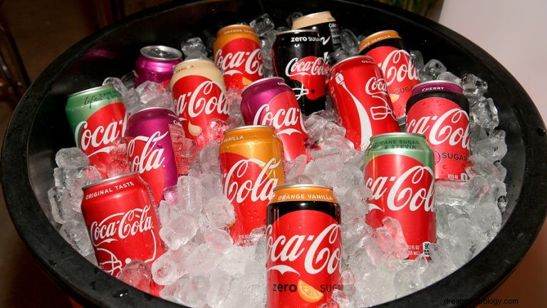 Hva betyr det å drømme om cola? 