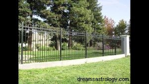 Que signifie rêver de clôture ? 