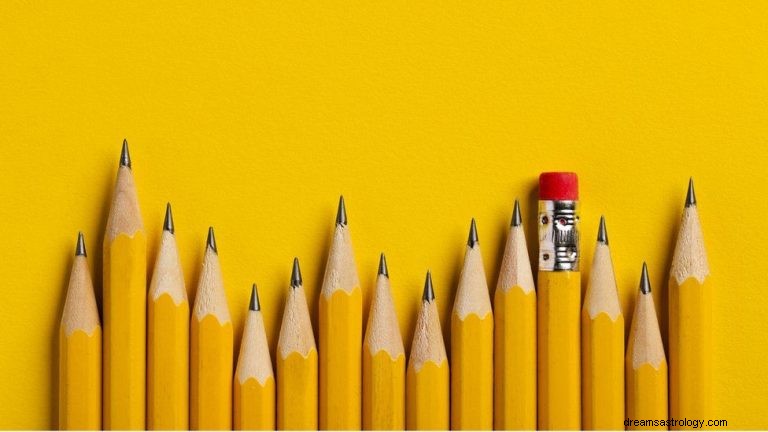Hva betyr det å drømme om blyanter 