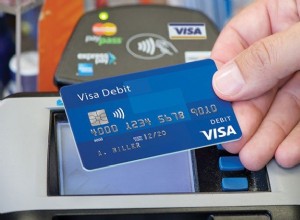 Apa artinya bermimpi tentang kartu debit? 