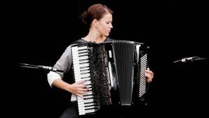 Wat betekent dromen over een accordeon? 